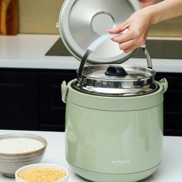 Nồi ủ chân không Kaiyo 4 lít