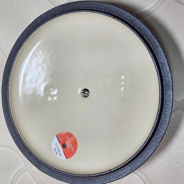 Quánh Le Creuset 16cm 1.75L - Màu Xanh Chambray Cấu trúc bền chắc, lâu dài và chắc chắn