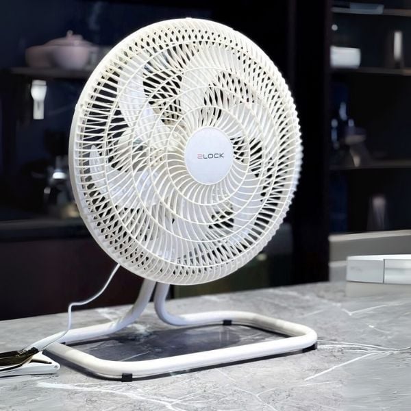 Quạt Sàn 2Lock Model 2025 – Cánh quạt siêu lớn – Gió mát lan tỏa mạnh mẽ