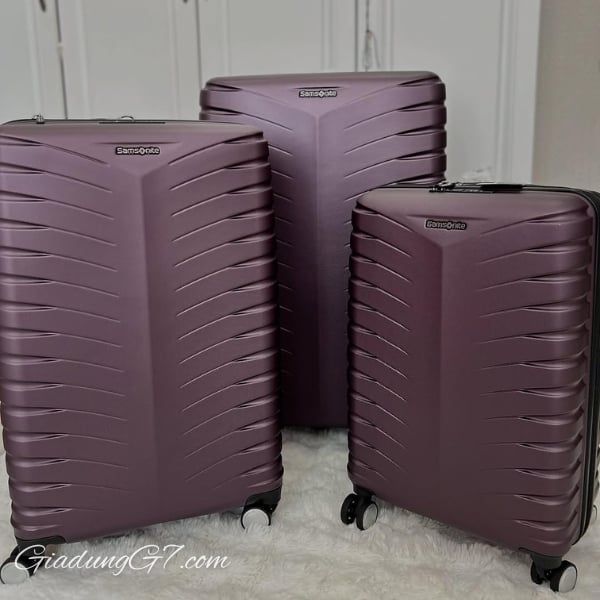 Vali Samsonite Pivot 3 thiết kế hiện đại, giá cả phải chăng