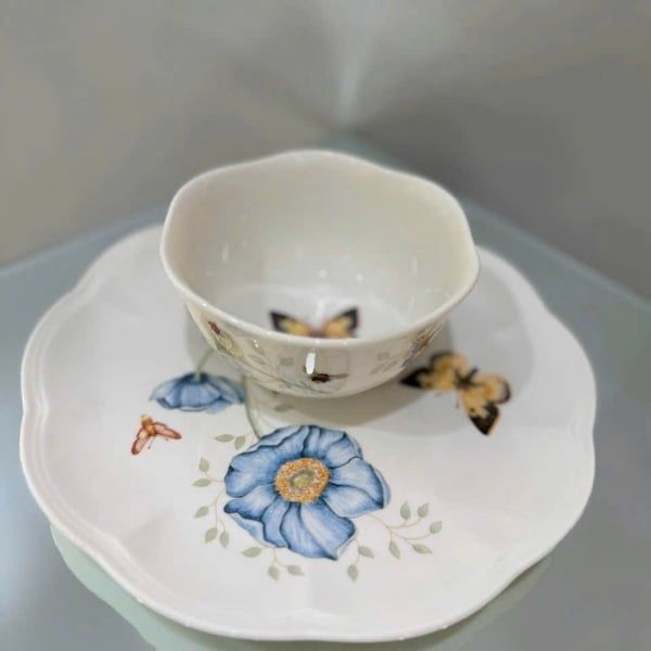 Set 4 bát cơm 11.7cm Lenox Butterfly Meadow - Họa tiết bướm rực rỡ và những bông hoa xanh dịu dàng tô điểm hai bên