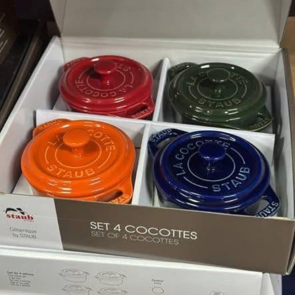 Set 4 nồi gốm mini Staub 200ml Thích hợp để chuẩn bị và phục vụ theo từng phần.