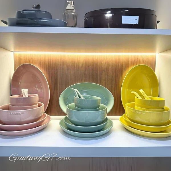 Set bát đĩa Staub 10 món - Màu Hồng/Xanh/Vàng – Thêm Ngọt Ngào Cho Bàn Ăn