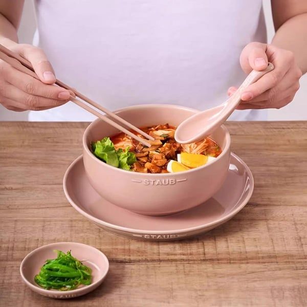 Set bát đĩa Staub 10 món - Màu Hồng/Xanh/Vàng – Thêm Ngọt Ngào Cho Bàn Ăn