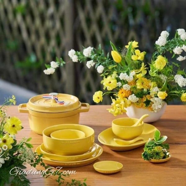Set bát đĩa Staub 10 món - Màu Hồng/Xanh/Vàng – Thêm Ngọt Ngào Cho Bàn Ăn