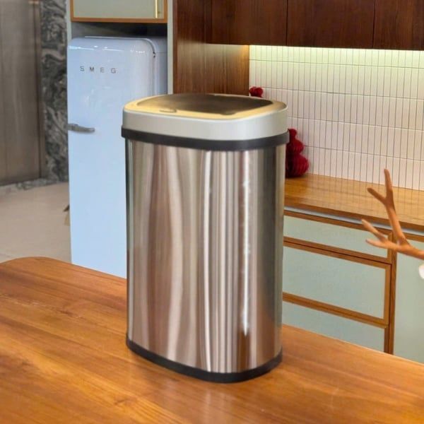 Thùng rác cảm biến LETEK LS50 50 lít Nắp Đậy Thông Minh – Vứt Rác Không Cần Chạm Tay