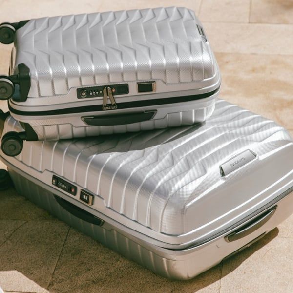 Samsonite Proxis đi kèm với gói dịch vụ Samsonite Wecare