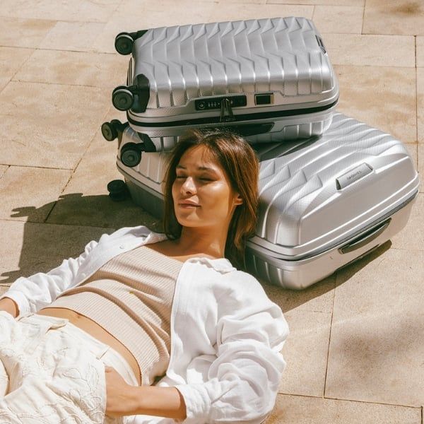 Samsonite Proxis đi kèm với gói dịch vụ Samsonite Wecare