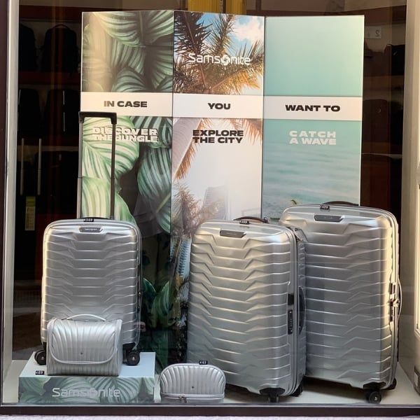 Vali Samsonite Proxis Màu Bạc - Size 20/25/28&nbsp;thuộc dòng sản phẩm Roxkin Samsonite đảm bảo độ bền