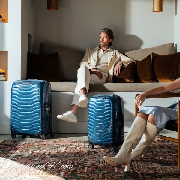 Vali Samsonite Proxis Màu Xanh - Size 20/25/28&nbsp;thuộc dòng sản phẩm Roxkin Samsonite đảm bảo độ bền