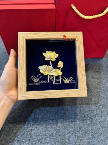 🌸 TRANH HOA SEN DÁT VÀNG – NHỎ GỌN NHƯNG CHỨA ĐỰNG GIÁ TRỊ LỚN 🌸
