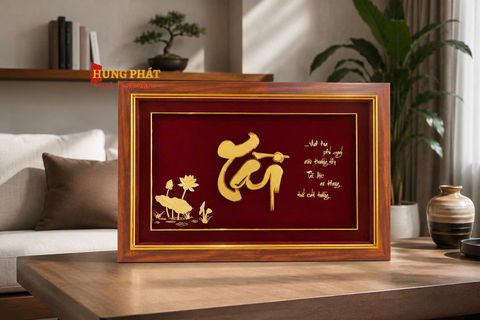 Tranh chữ Tài dát vàng – Biểu tượng phong thủy cho tài lộc và thịnh vượng