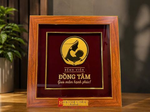 Tranh Dát Vàng Cá Nhân Hoá – Xu Hướng Quà Tặng Đẳng Cấp Và Khác Biệt