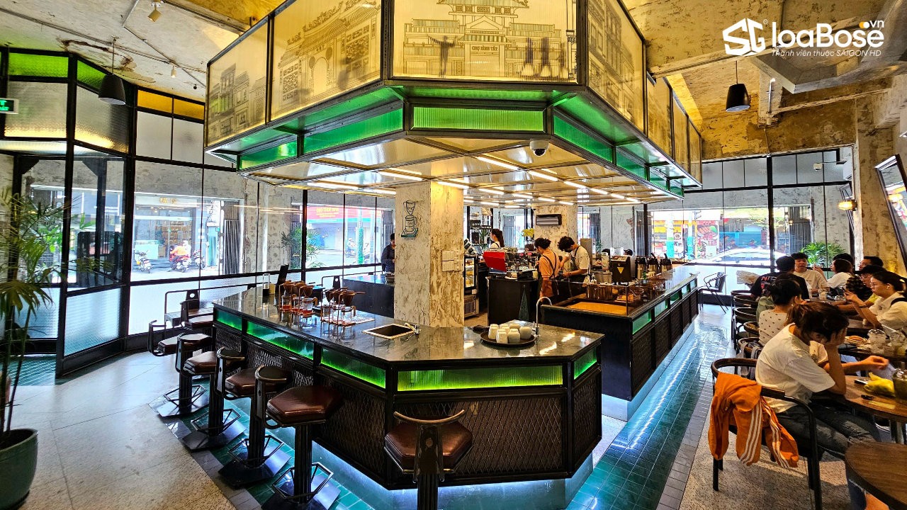 Hệ thống âm thanh nhạc nền cho quán cafe trần cao với loa thả trần Bose DesignMax DM3P chính hãng