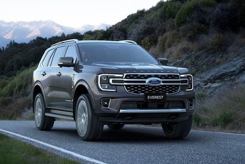 FORD EVEREST PLATINUM 2026 GIÁ GẦN 2 TỶ LỘ DIỆN: MÁY V6 CỰC LỰC, THÊM LỰA CHỌN 2.0L CHO KHÁCH THÍCH TIẾT KIỆM, 'VA MẠNH' TOYOTA FORTUNER