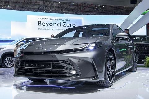 NHỮNG MẪU XE HYBRID PHỔ THÔNG ĐƯỢC GIẢM GIÁ TRƯỚC THỀM GIẢM THUẾ