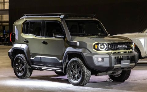 TOYOTA LAND CRUISER FJ XUẤT HIỆN TẠI JAPAN MOBILITY SHOW 2025, CHỐT NGÀY VỀ VIỆT NAM