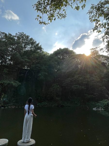 Một Chén Trà – Ba Khoảnh Khắc