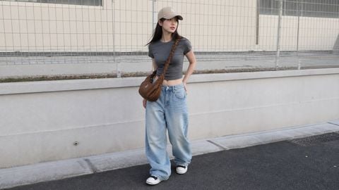 Y2K là gì? Cách phối đồ Y2K hiện đại với streetwear MLB