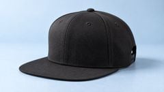 Nón snapback là gì? Cách nhận biết, chọn phom và phối đồ