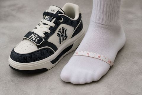 Size giày MLB: Bảng quy đổi và cách chọn size chuẩn