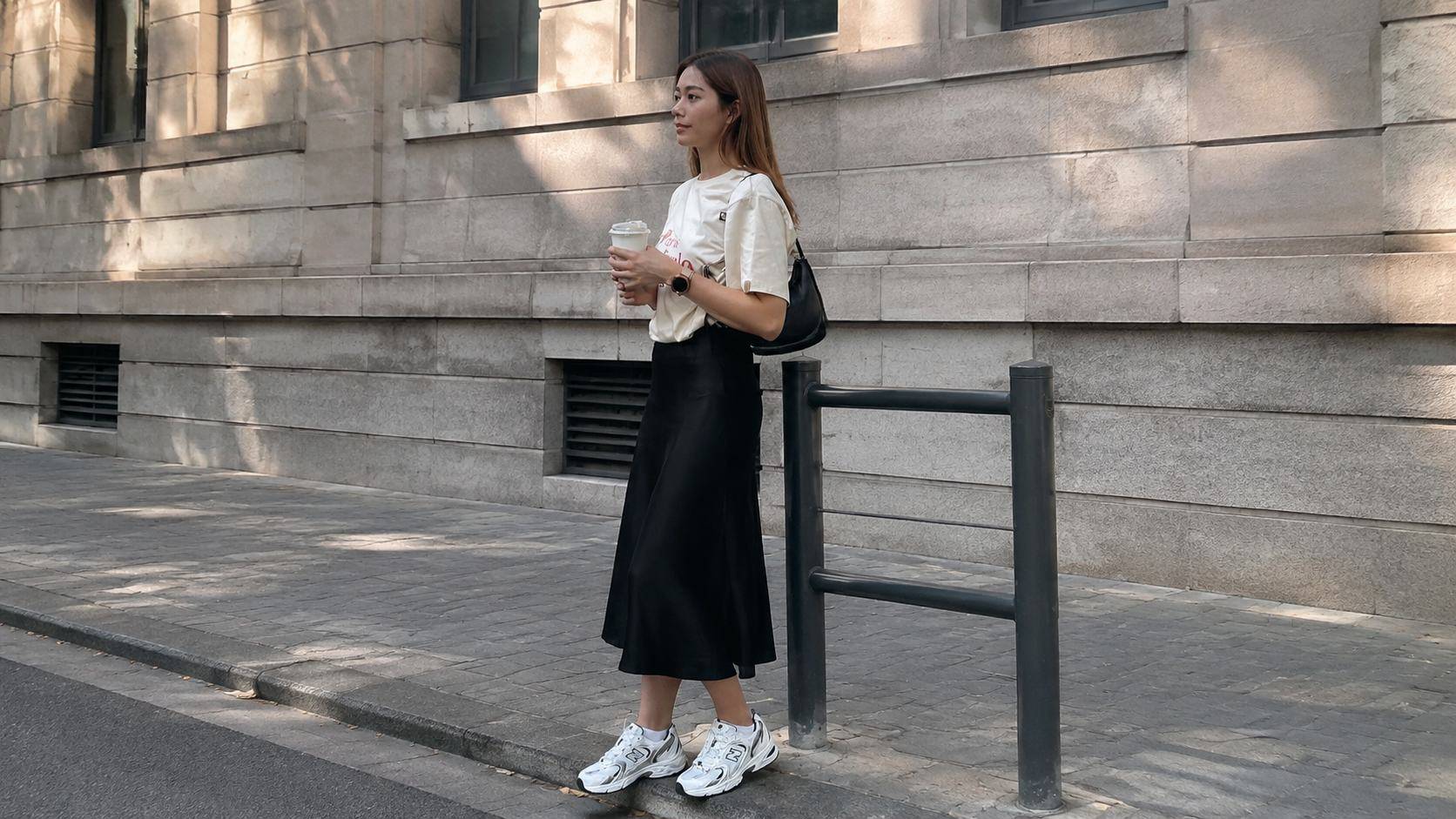 Phân biệt giày thể thao performance và sneaker lifestyle khi chọn giày hằng ngày