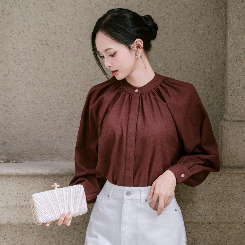 𝐖𝐚𝐫𝐦 𝐬𝐮𝐧. 𝐑𝐞𝐟𝐢𝐧𝐞𝐝 𝐥𝐢𝐧𝐞𝐧.