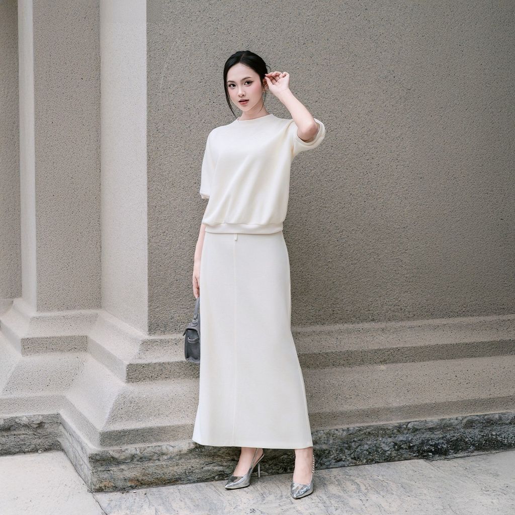 𝑨 𝒃𝒆𝒔𝒕-𝒔𝒆𝒍𝒍𝒆𝒓 𝒚𝒐𝒖’𝒍𝒍 𝒘𝒂𝒏𝒕 𝒊𝒏 𝒚𝒐𝒖𝒓 𝒘𝒂𝒓𝒅𝒓𝒐𝒃𝒆.