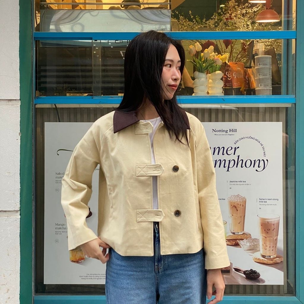 𝑺𝒐𝒇𝒕 𝑲𝒉𝒂𝒌𝒊 𝑴𝒐𝒐𝒅.