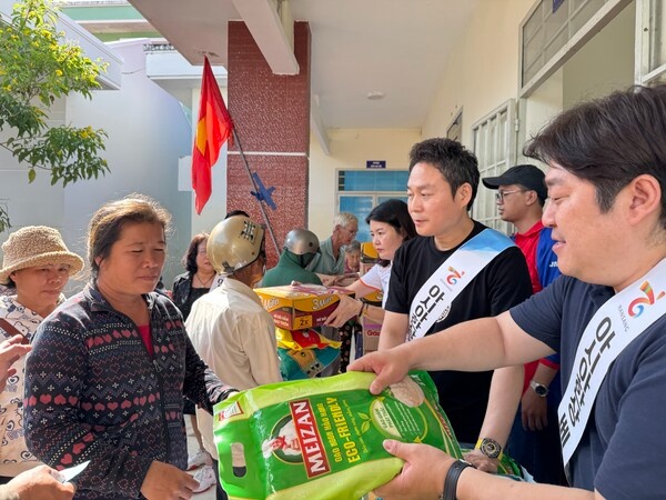 [2025.12.01] 구호로 이어가는 따뜻한 ‘한-베 화합’의 다리