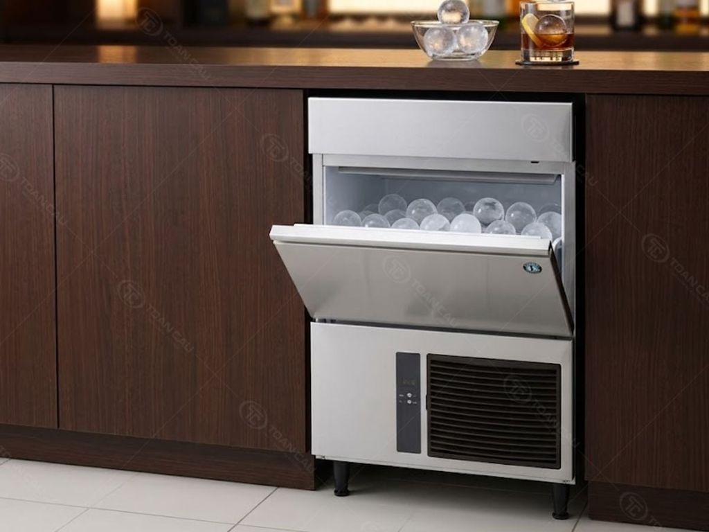 Hình ảnh ngăn chứa đá của máy làm đá Hoshizaki IM-65NS-Q