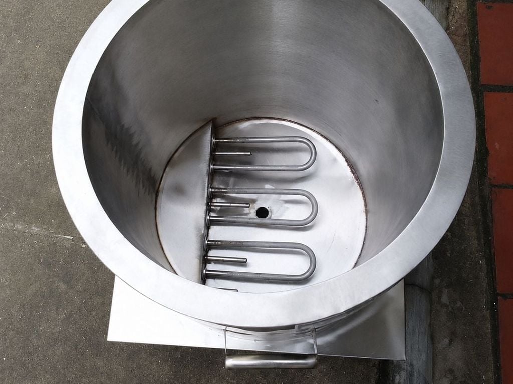 anh-thanh-nhiet-san-pham-noi-nau-pho-dien-70L-TC-NP55KW