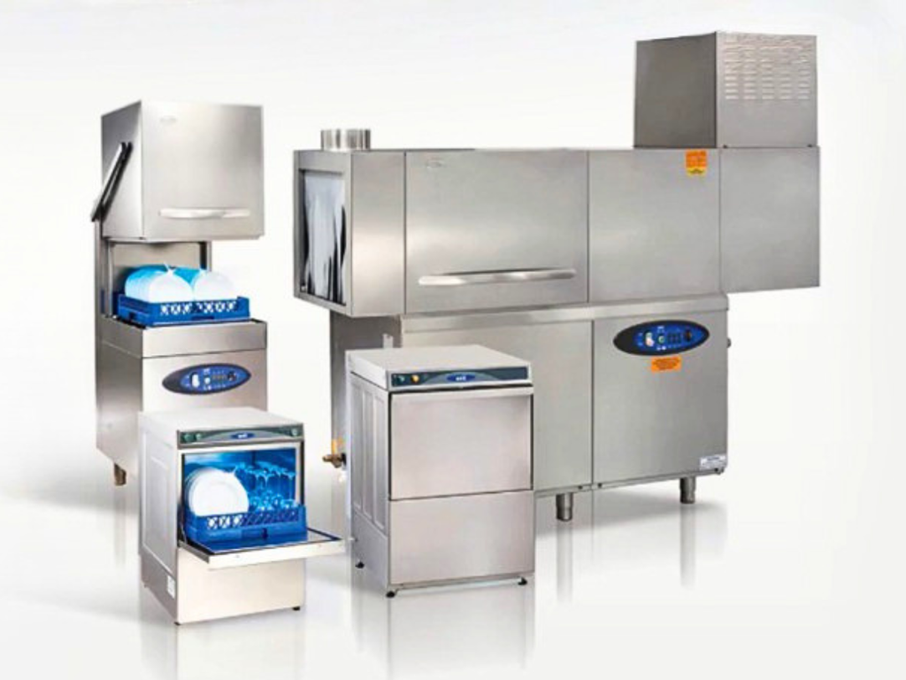 So sánh máy rửa bát cửa sập, giá đẩy và băng chuyền công nghiệp