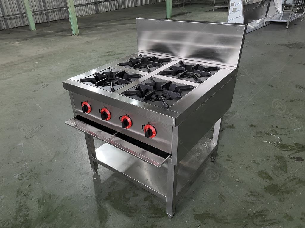 Bếp âu 4 họng TC-BA04V góc nhìn bên phải