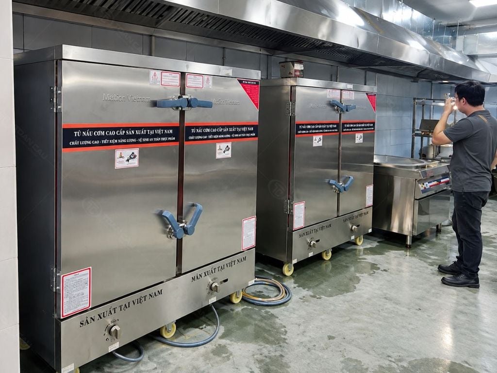 Bếp Toàn Cầu lắp đặt tủ cơm công nghiệp cho các mô hình kinh bếp công nghiệp đến kinh doanh ẩm thực