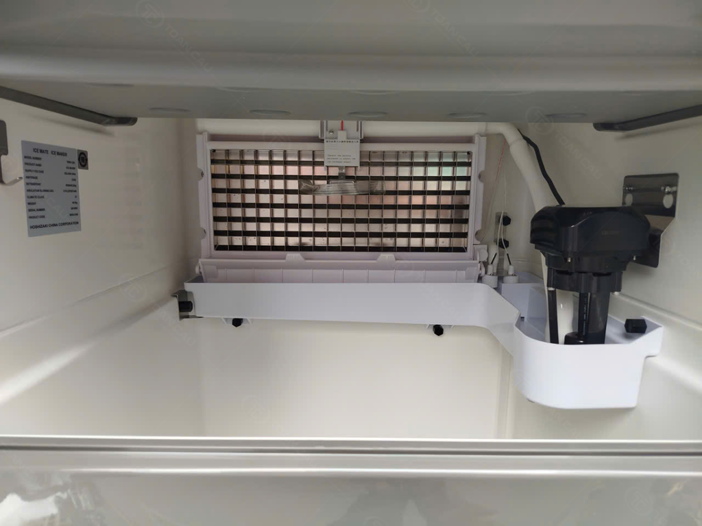 Hình ảnh chi tiết bên trong máy làm đá