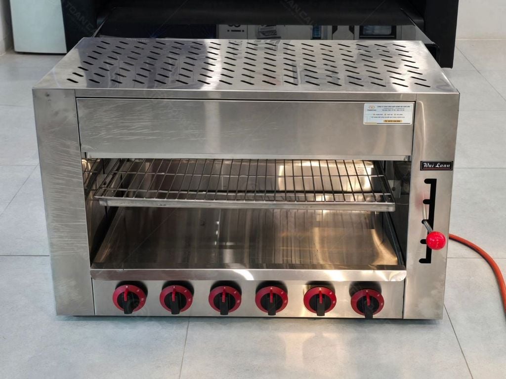 Lò nướng Salamander 6 họng dùng gas mặt trước