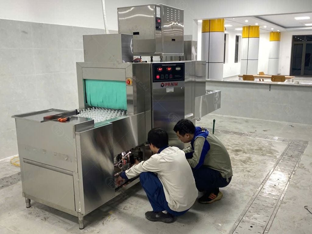 Máy rửa bát băng chuyền Prime
