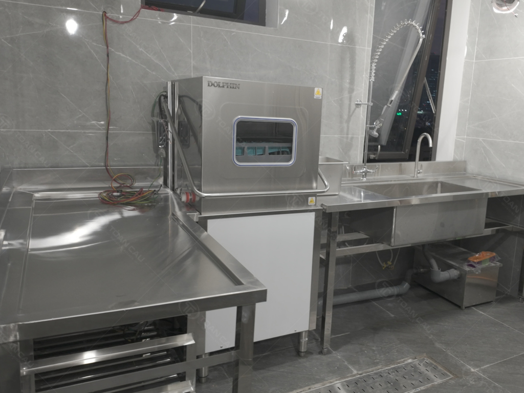 Máy rửa bát công nghiệp Dolphin đến từ Hàn Quốc
