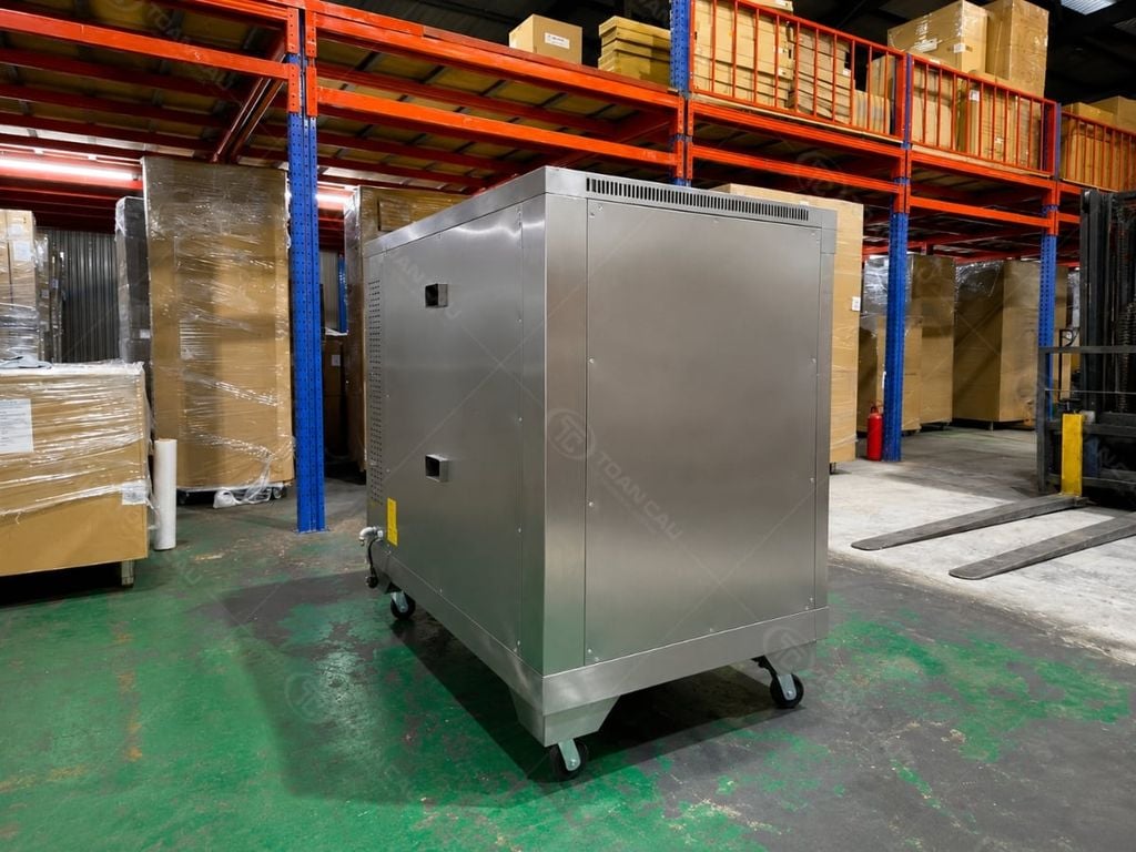 Lò nướng bánh 2 tầng 4 khay BERJAYA BJY-E13KW-2BDD nghiêng trái sau