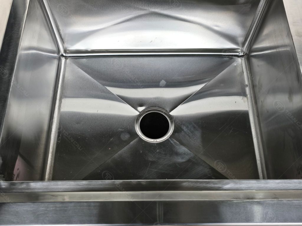Quầy chậu rửa đôi inox 1m7