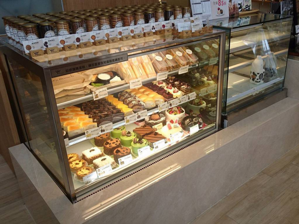 tủ bánh kem SunTrump CRYSTAL-3-1500