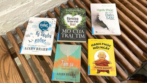 5 cuốn sách nuôi dưỡng an nhiên của Thiền sư Ajahn Brahm