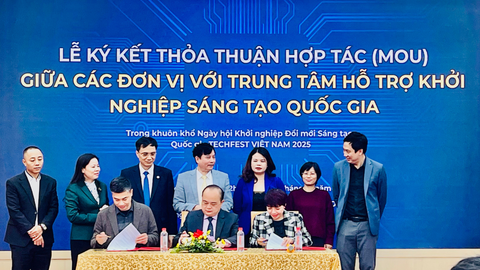 Nước uống ion kiềm Mira pH9+ đồng hành cùng Ngày hội sáng tạo khởi nghiệp quốc gia TECHFEST Việt Nam 2025