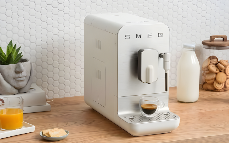 Máy pha cà phê SMEG BCC12 nhiều màu