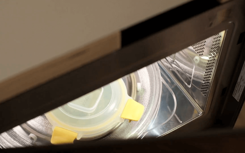 Bộ 8 Hộp Tròn & Vuông Joseph Joseph 1000013 dùng trong lò vi sóng