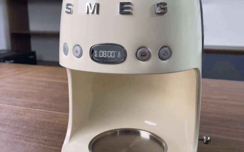 Máy pha cà phê SMEG DCF02 nhiều màu