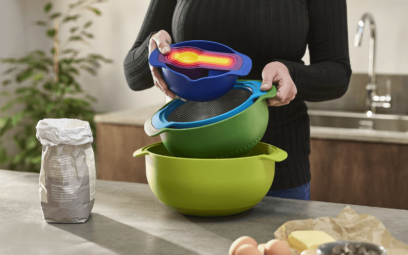 Bộ dụng cụ làm bánh 9 món Joseph Joseph Nest Plus
