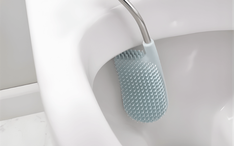 Cọ toilet silicone chống nhỏ giọt Joseph Joseph Flex, nhiều màu