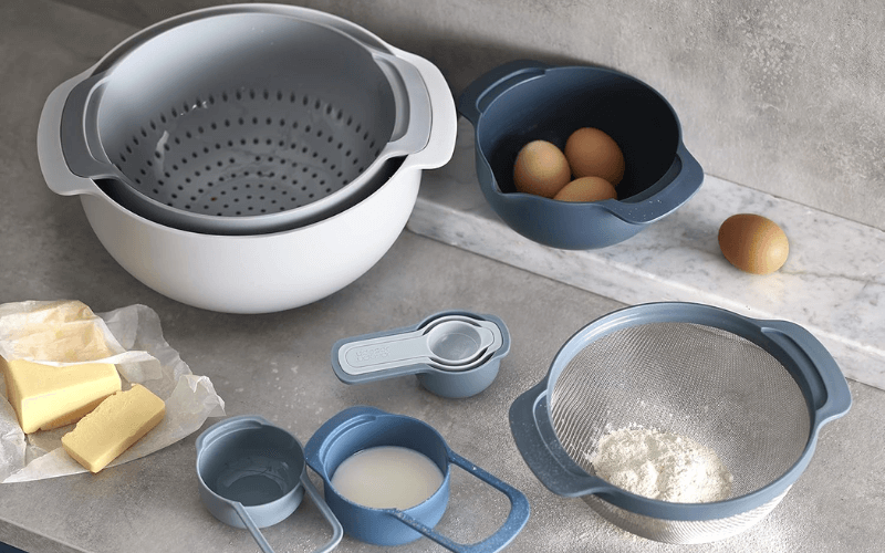 Bộ dụng cụ làm bánh 9 món Joseph Joseph Nest Plus